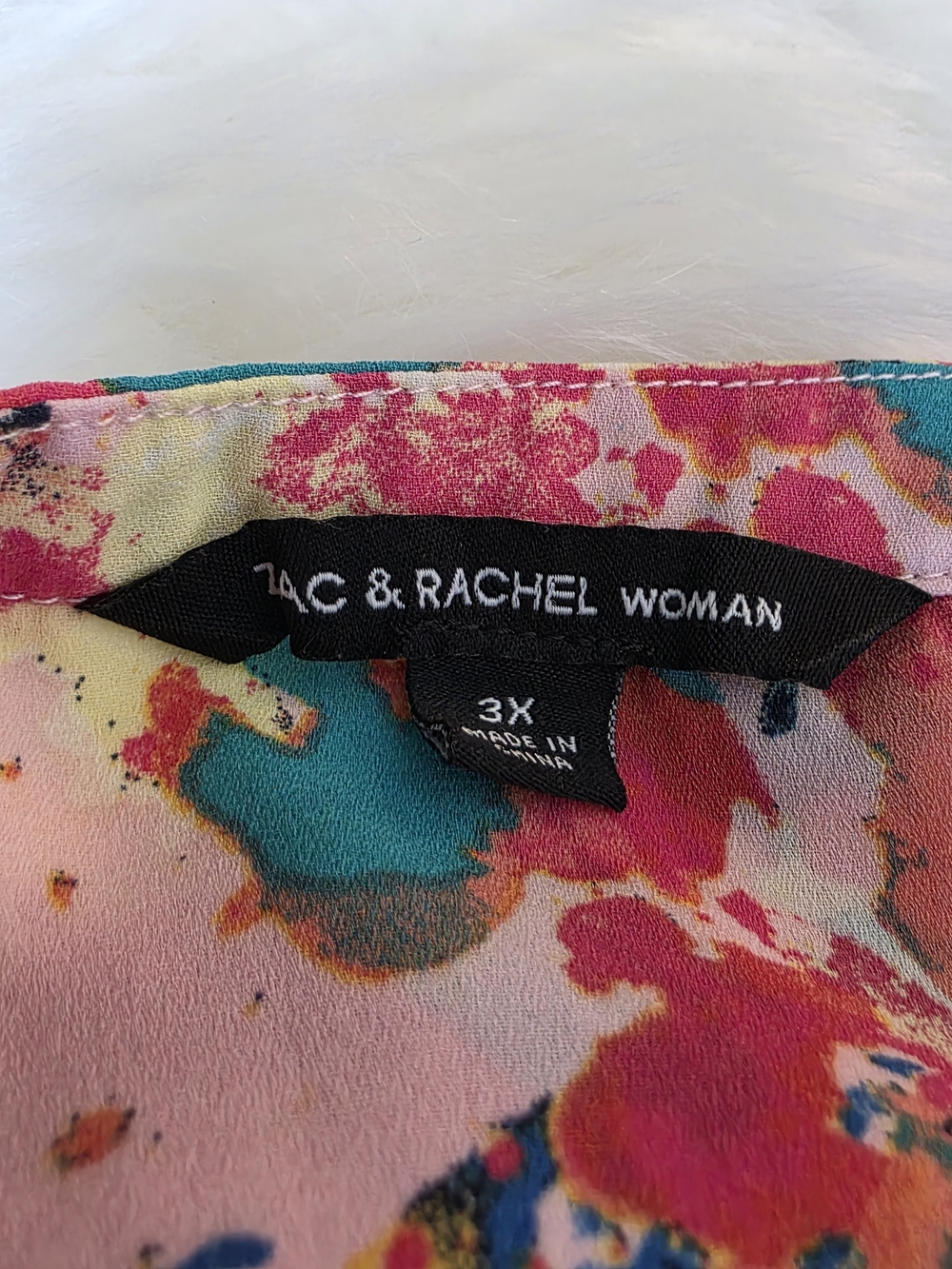 Colorful Abstract Ruffle Sleeve Blouse - Multicolor - Picture 8 of 11